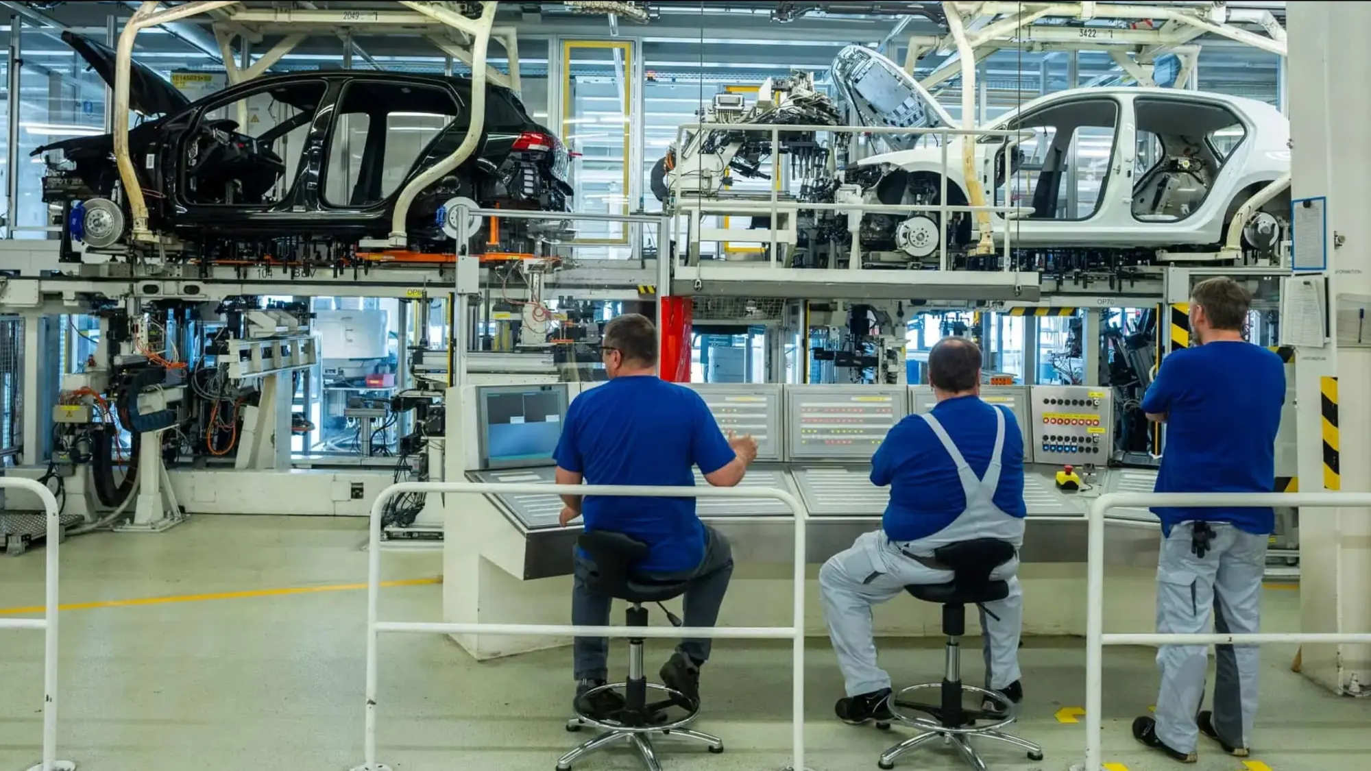 Що справді відбувається в BMW, Mercedes-Benz і Volkswagen